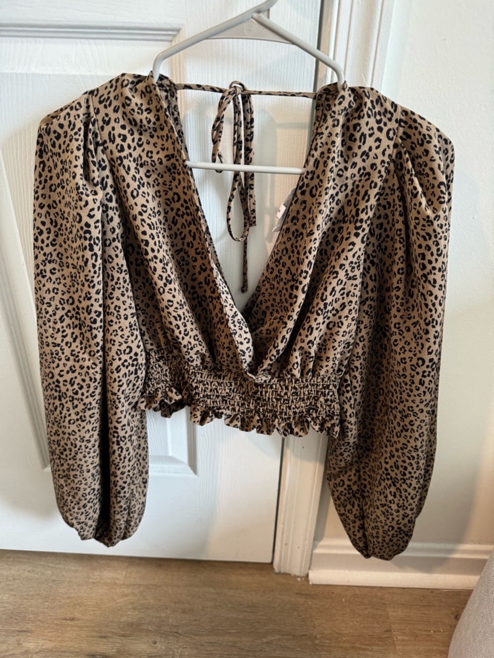 Tie-Back Leopard Print Crop Blouse in Brown